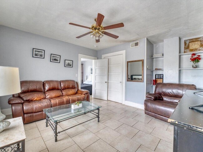 Foto del edificio - 1741 1st St S