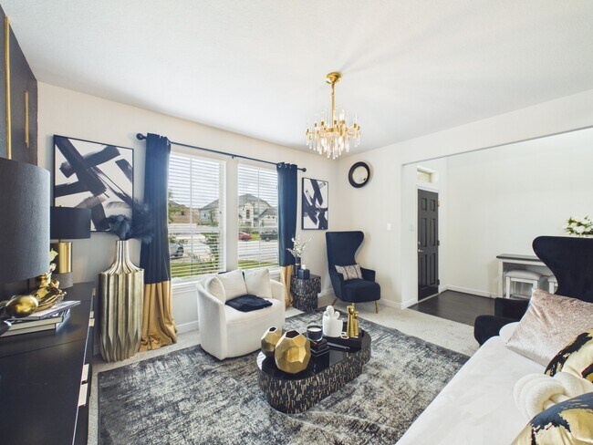 Foto del edificio - 24711 Miltonwood St