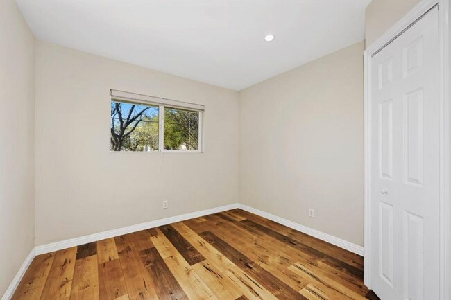 Building Photo - 22416 Baltar St