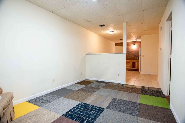 Foto del edificio - One Bedroom Apartment in the Country on Pa...