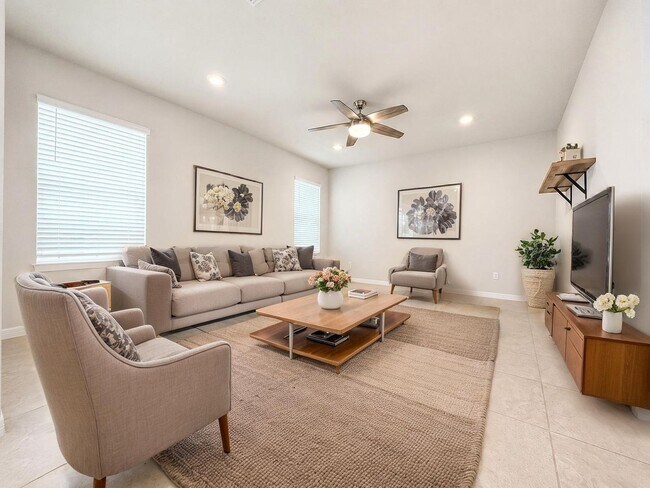 Foto del edificio - Welcome home to refined family living in this 3Bedrooms / 2.5Baths residence in Tohoqua!