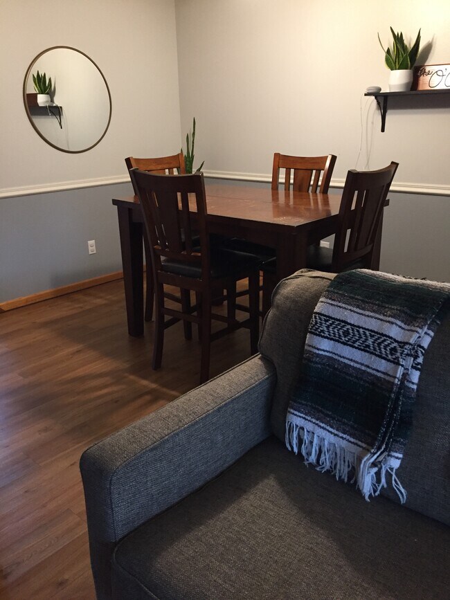 9513 N Ivanhoe Rd, Spokane, WA 99218 Townhome Rentals in Spokane WA