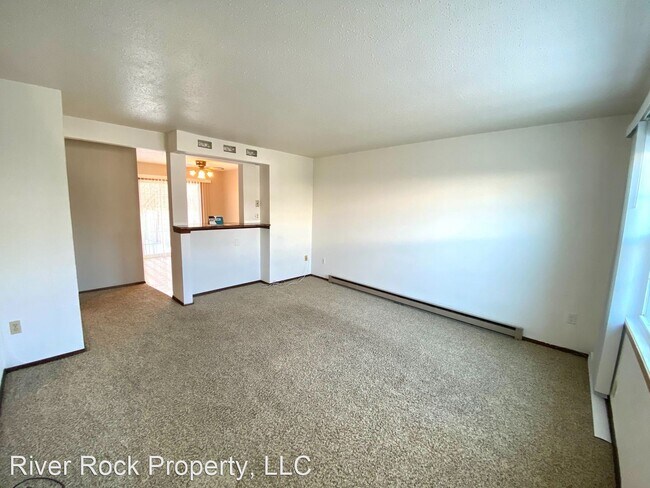 Building Photo - 3 br, 1 bath House - 214 5th St NW
