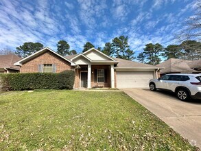 Building Photo - 625 Winding Brook Ln