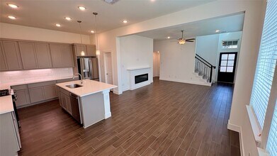 Building Photo - 5206 Sage Hls Dr