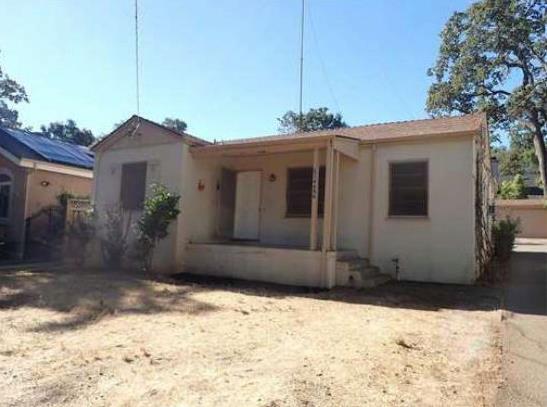 Foto del edificio - 14486 Oak Pl