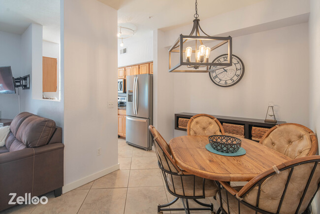 Foto del edificio - 14959 W Mountain View Blvd