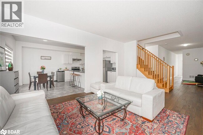 Photo du bâtiment - 42 Alaskan Heights