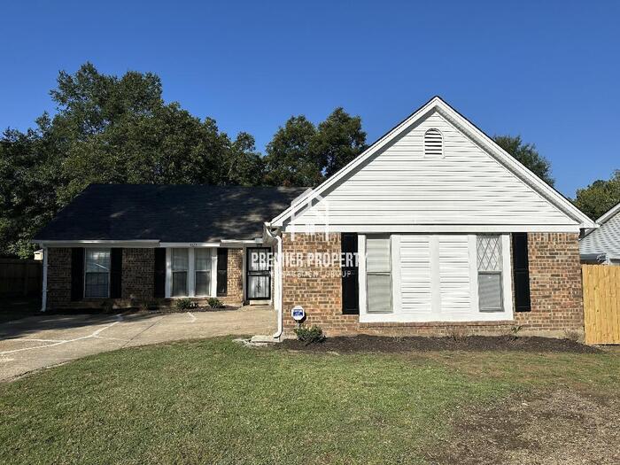 Primary Photo - 4125 Berrybrook Rd