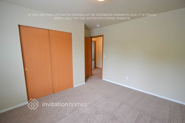 Building Photo - 13015 120th Ave E