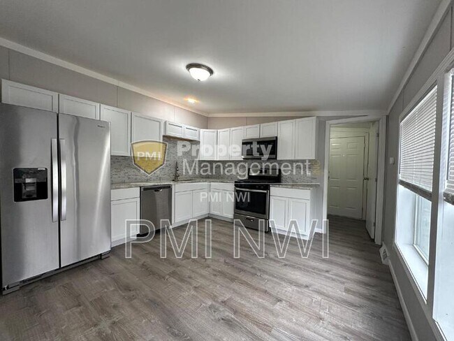 Foto del edificio - 1312 Redwing Rd