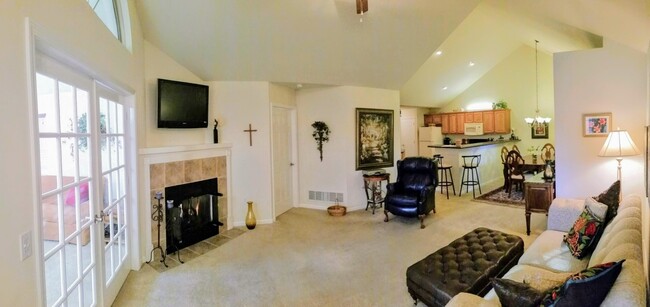 Building Photo - N70W15476 Amberleigh Cir