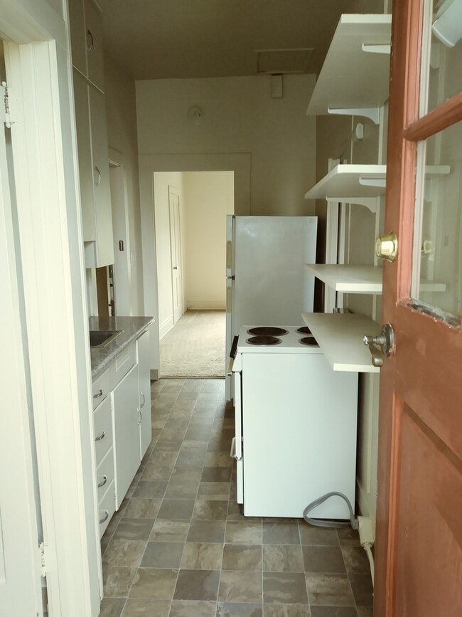 Building Photo - (488) 15th Street Apartments - 1 Bedroom /...
