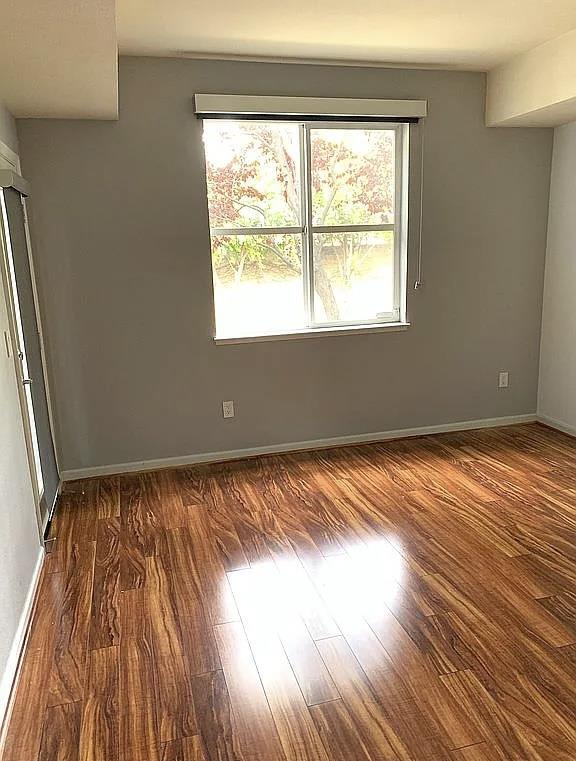 Building Photo - 1982 W Bayshore Rd