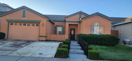 Building Photo - 8166 Wyndwillow Way