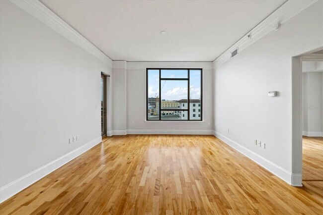 Building Photo - 275 Bayshore Blvd