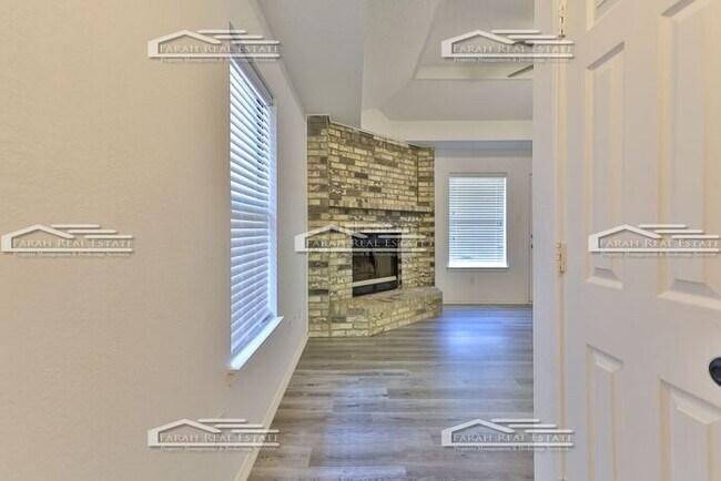 Foto del edificio - 3 Bedroom 2 Bath Home in Fort Worth!