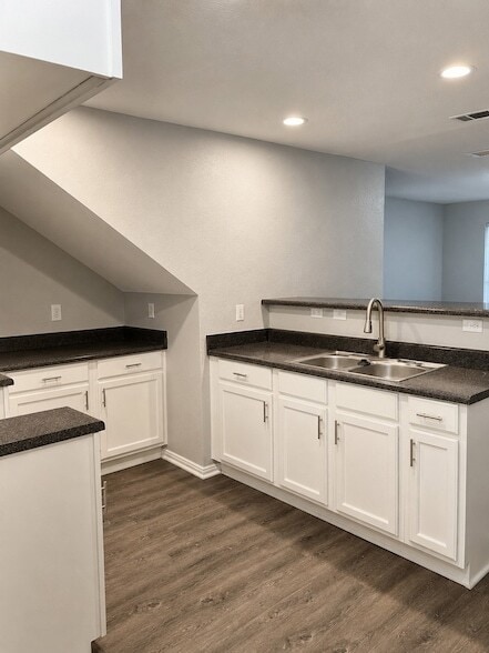 Building Photo - 4011 Preferred Pl
