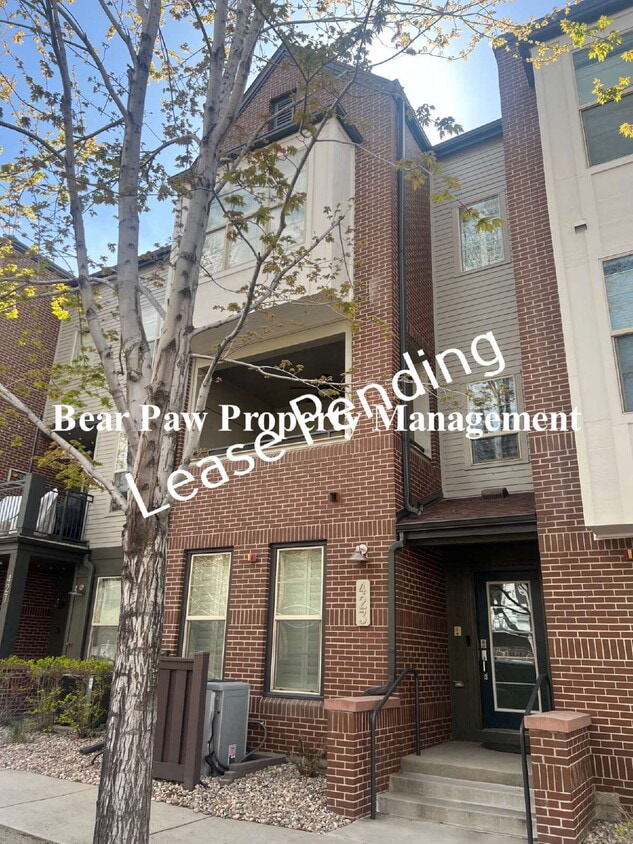 Beautiful Townhome in Belmar!! - Beautiful Townhome in Belmar!!