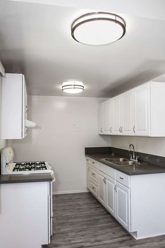 Foto del edificio - 420 Burchett St