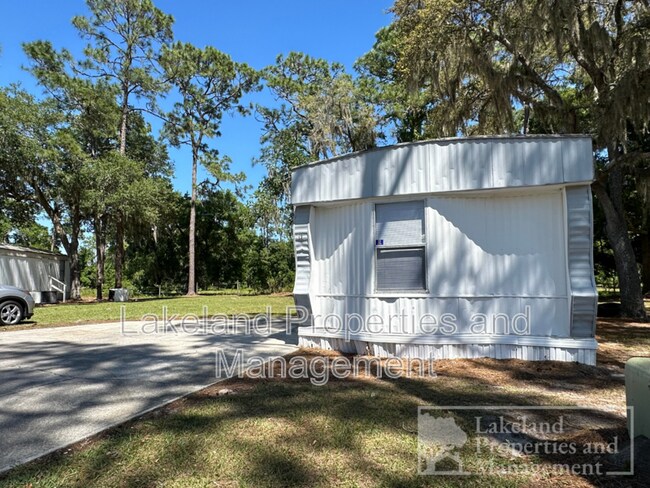 Building Photo - 8535 Mathews Rd