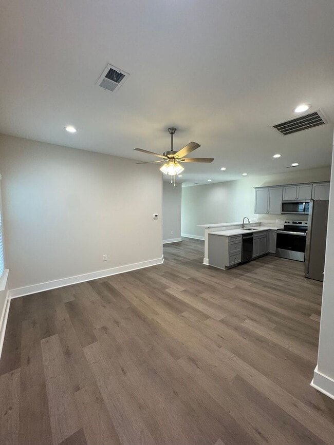 Foto del edificio - 113 Brawley Villas Pl