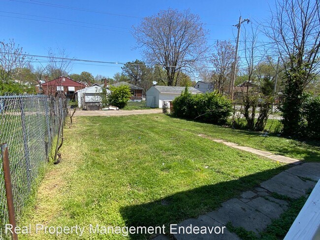 Building Photo - 2 br, 1 bath House - 6105 LILLIAN AVE