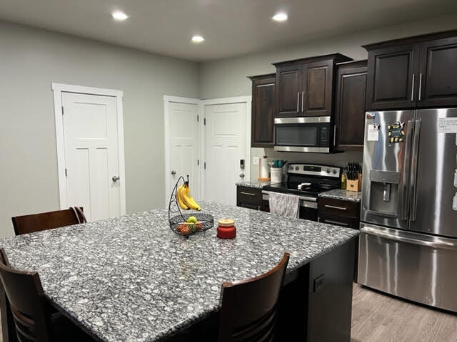 Foto del edificio - 8052 N Rock Creek Cove Ln