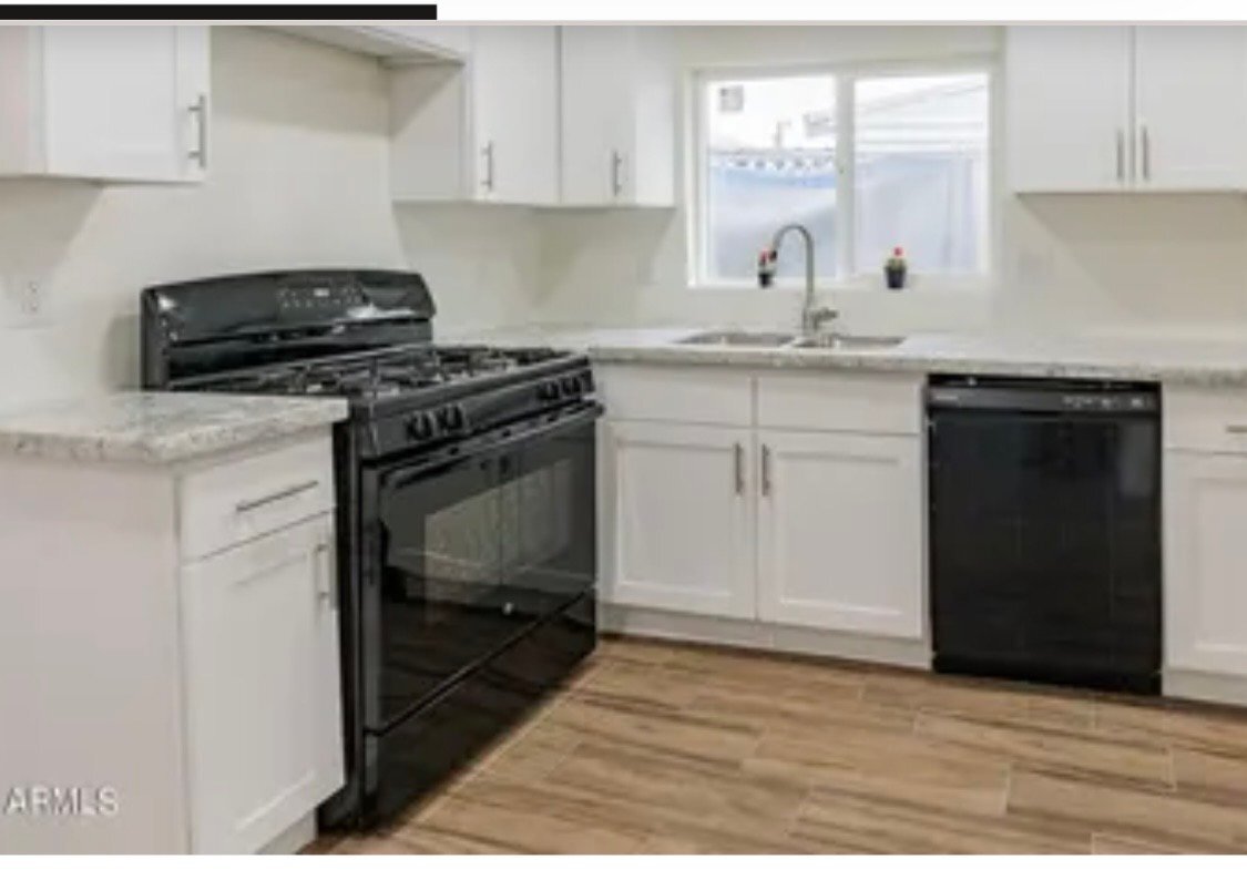 Foto del edificio - 206 E Kinderman Dr