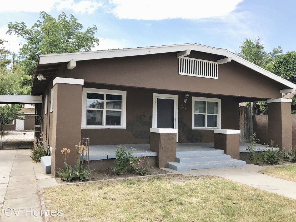 Primary Photo - 2 br, 1 bath House - 365 N. Echo Ave.