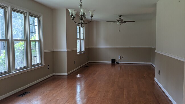 Living room / Dining room - 3288 Farrington Wood Place