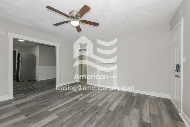 Building Photo - 5223 Thomason Ave