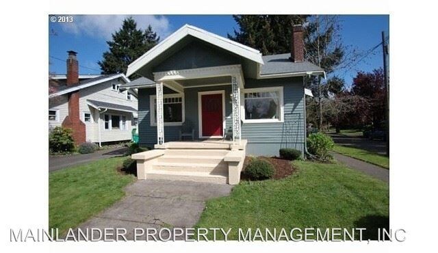 Primary Photo - 2 br, 1 bath House - 2933 NE KNOTT STREET