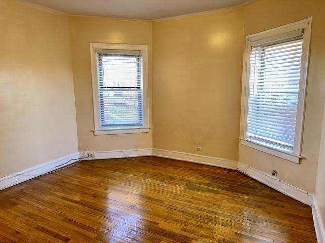 Foto del edificio - 2 bedroom in Chicago IL 60619