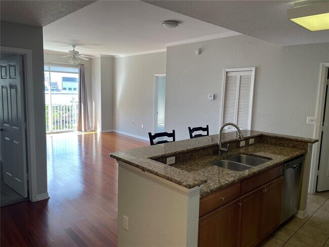 Building Photo - 700 S Harbour Island Blvd