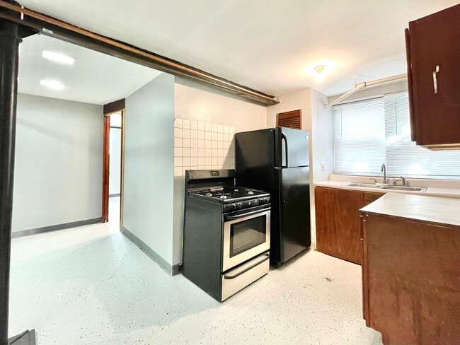 Foto del edificio - 3717 W Belden Ave