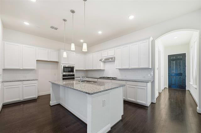 Building Photo - 18136 Lakefront Ct