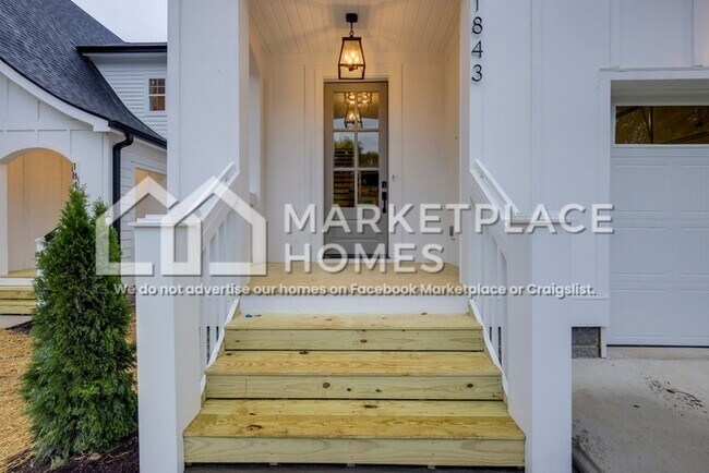 Building Photo - 1843 Meade Ave