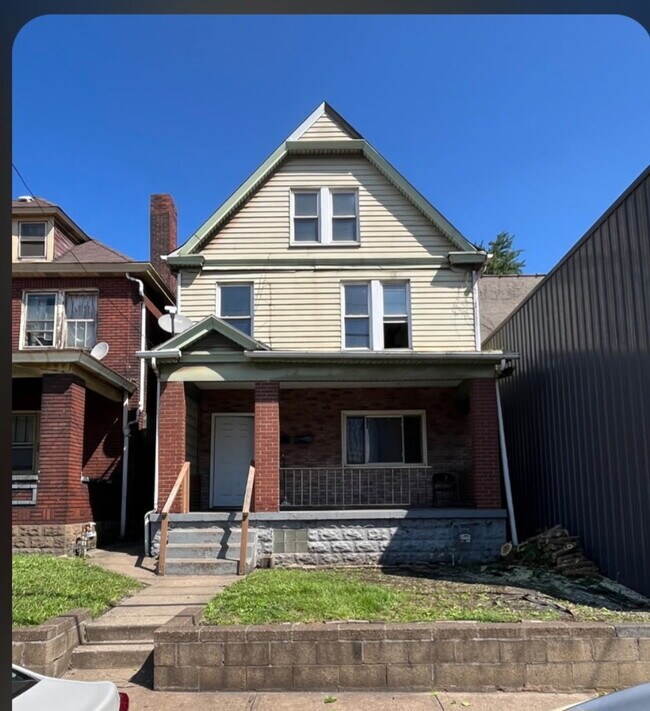 Building Photo - 211 Bessemer Ave