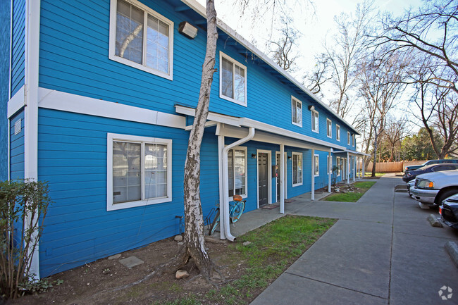 Cedar Park I, 1143 N. Cedar - Cedar Park Apartments Chico CA