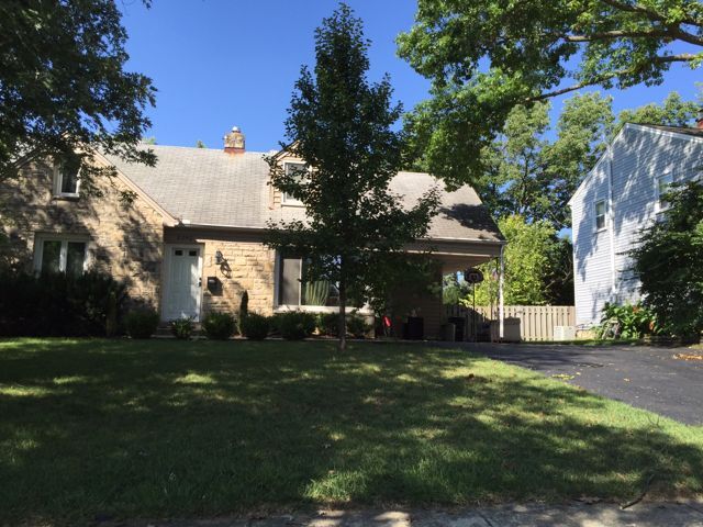 Building Photo - 2292 Swansea Rd
