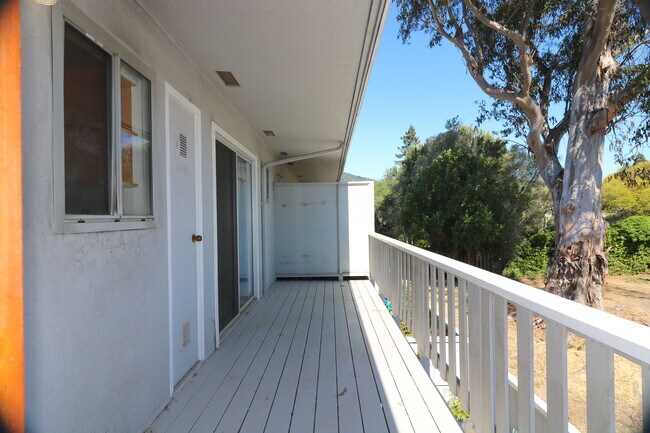 Building Photo - 61 Pixley Ave