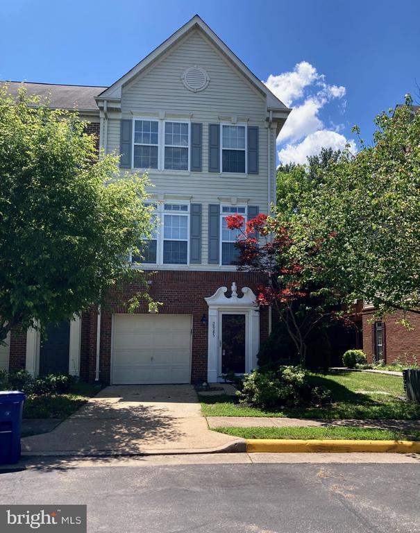 Building Photo - 2985 Huntington Grove Square