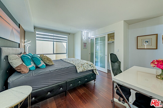 Foto del edificio - 600 Ridgeley Dr