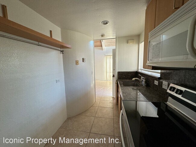 Foto del edificio - 2 br, 2 bath House - 7439 Herschel Ave #E