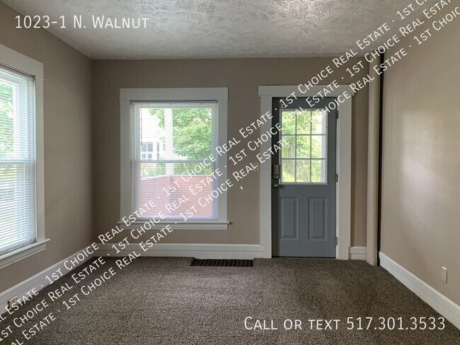 Building Photo - 1023-1 N. Walnut-