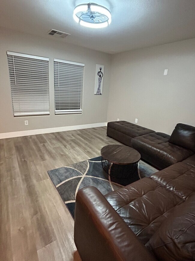 Foto del edificio - 3974 E Spruce Fern Ln