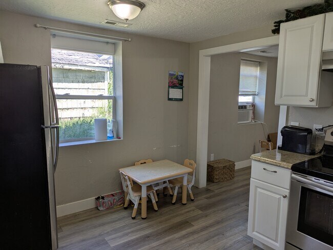 Foto del edificio - 3771 Orchard Ave