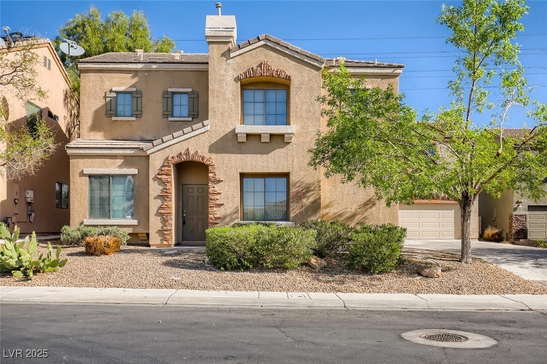 Foto principal - 648 W Vincents Dream Ave