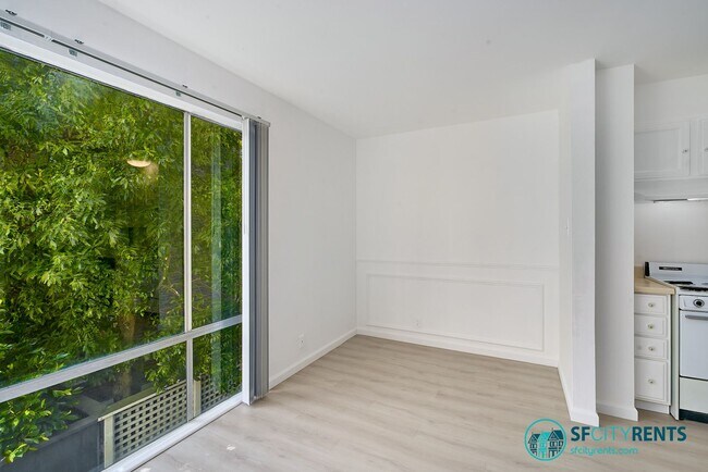 Foto del edificio - Pacific Heights: Studio w/ Sleeping Alcove, Dining Area, & Laundry Onsite